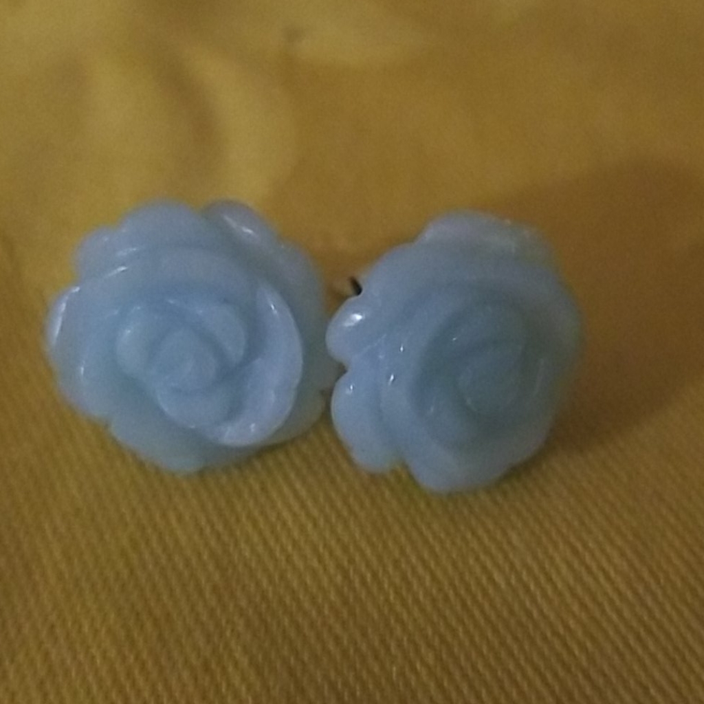Earrings Will Bundle